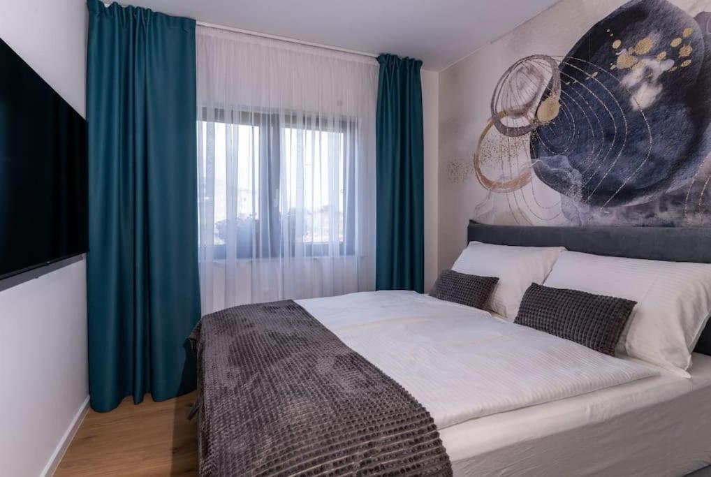 Capsula Luxury Apartment Umag Exterior photo